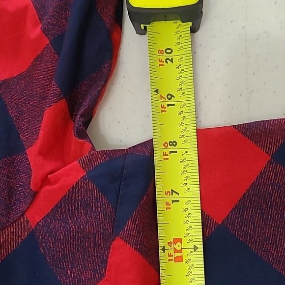 Crown & Ivy Red & Navy Blue Plaid Blouse with a ruffled neckline size Small - Picture 6 of 7